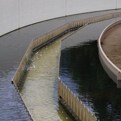 sewage-treatment-plant-2224933_1920